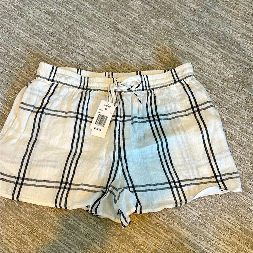 L*Space XL brand new Women's White and Black Plaid Shorts
